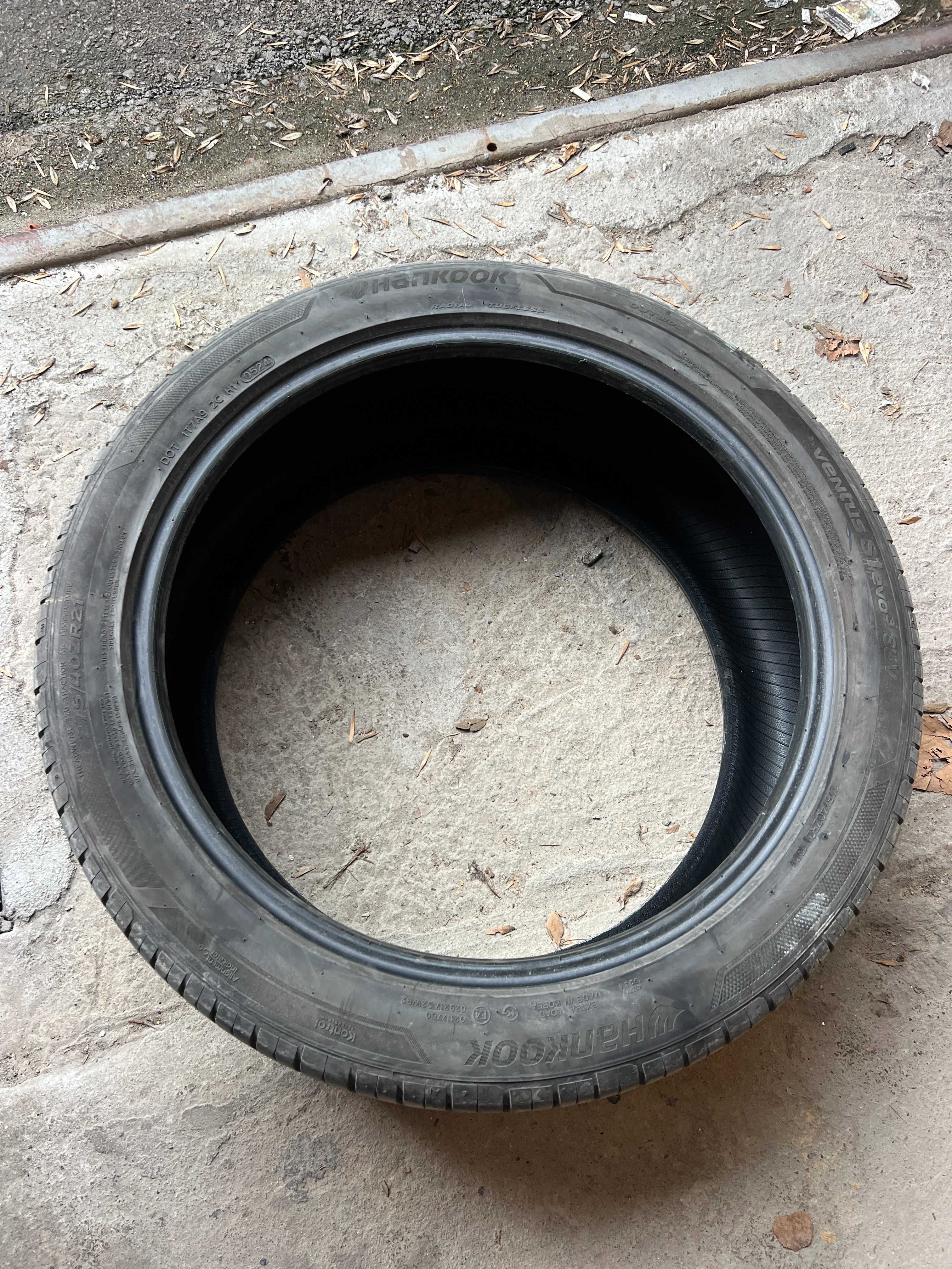 Летни гуми Hankook 275/40/21 дот 24