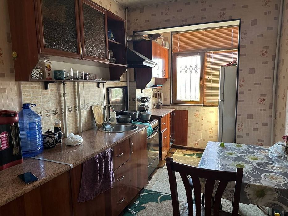 Новза метро 3 хона Франция план 1*7 Балкон 72м² арзон нархда сотилади