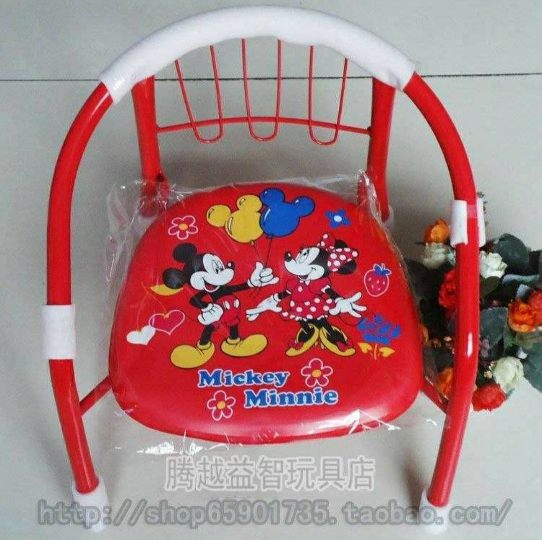 Детский стул металлический ножками спиной и красным узором