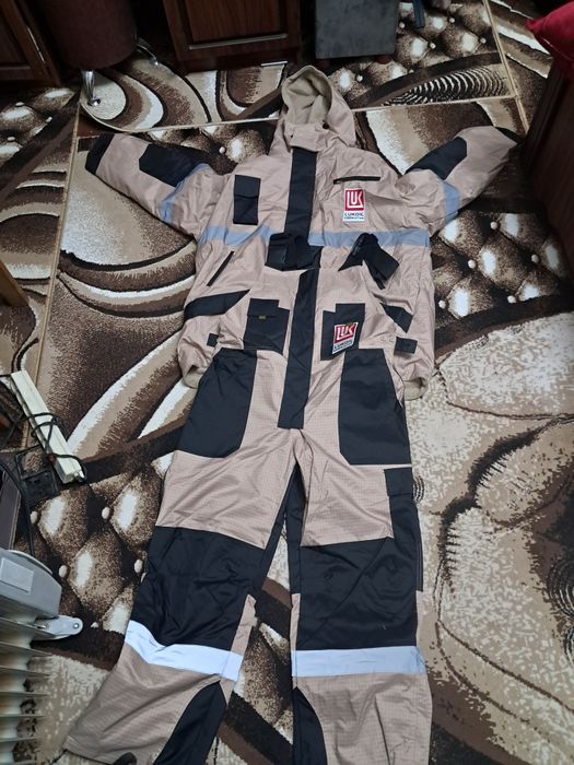 Продаю зимний костюм