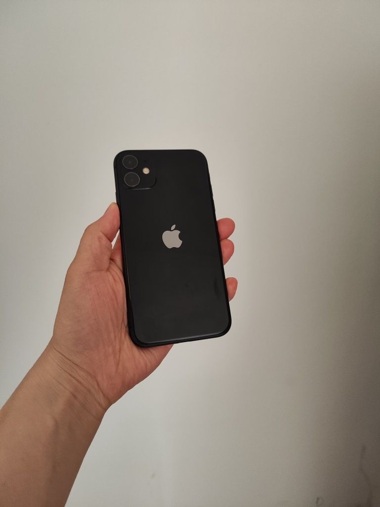 iPhone 11/128GB с документом