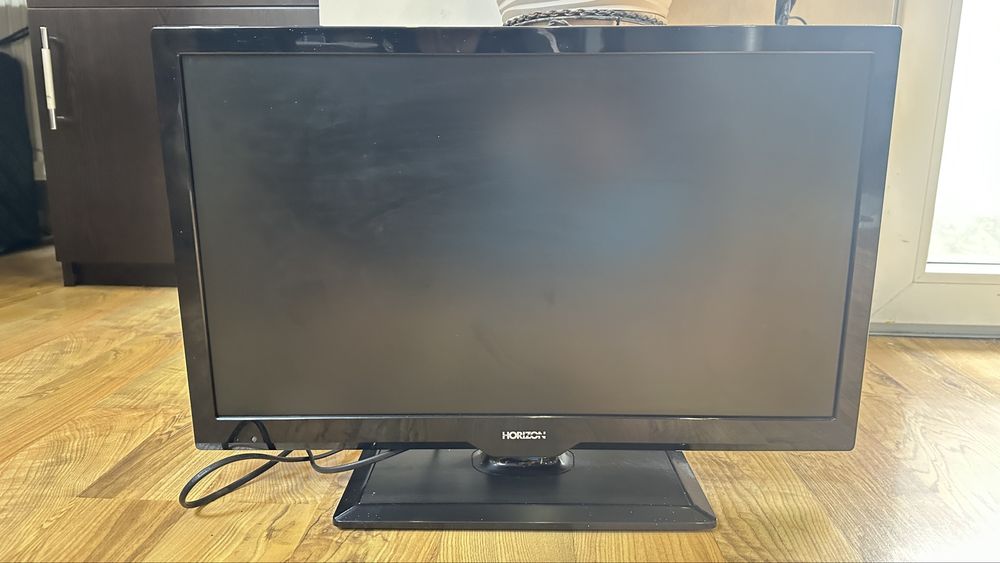 LCD Телевизор Horizon 22HL719F – 22 инча, работи перфектно