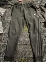 Pantaloni adidas Stare Foarte buna marimea M