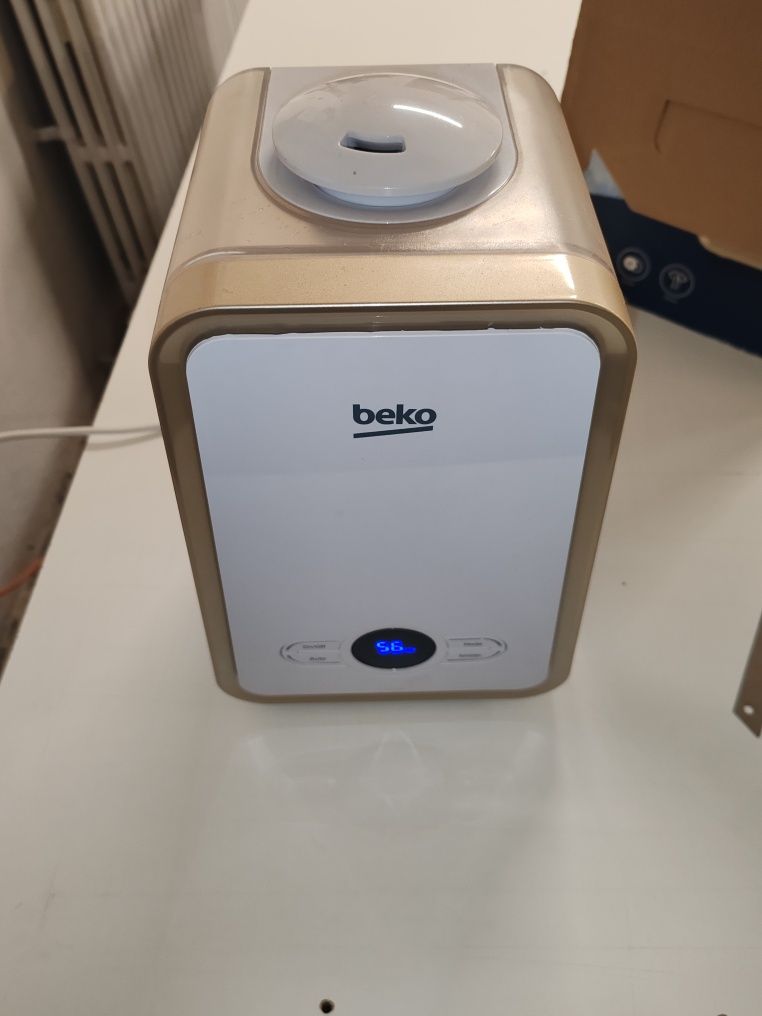 Umidificator camera beko