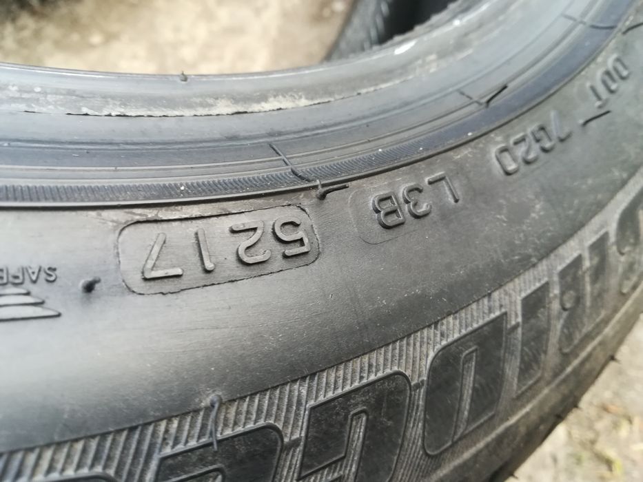 Почти нови 4бр. 205/60/16 Bridgestone RFT dot5217