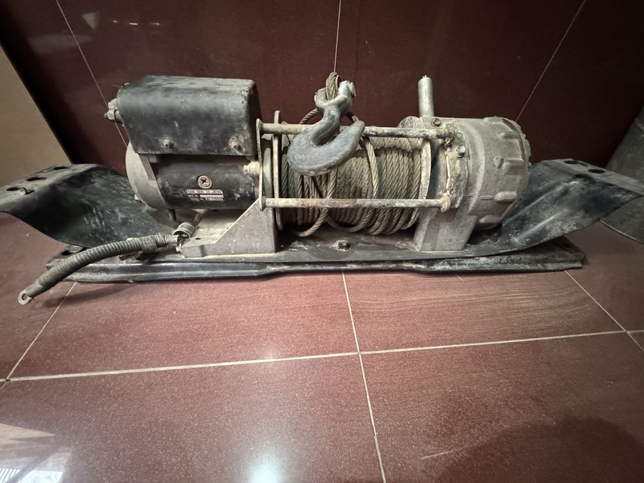 Лебедка Denso для Toyota Land Cruiser 80/100