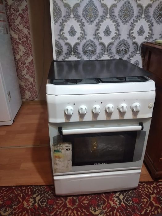 Продам газовую плиту