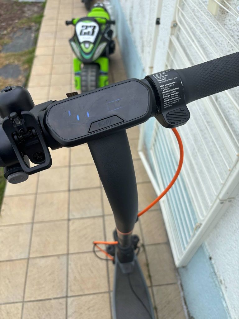 Trotineta electrica Ninebot