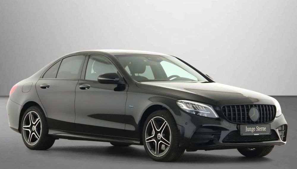 Mercedes-Benz C300e AMG Line 4MATIC - Garantie Mercedes