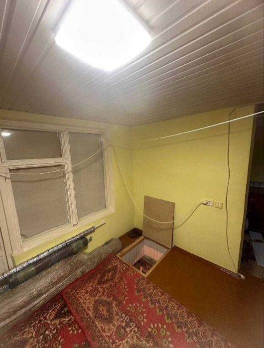 Uy sotiladi aeroport yoʻlida Buyuk Turon mahallasida