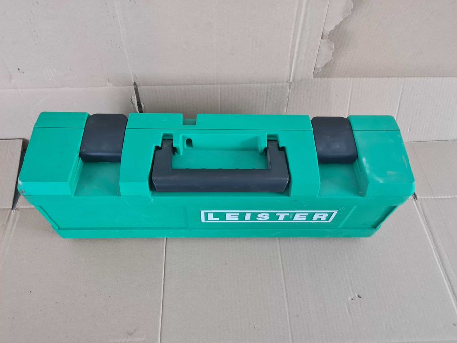 Cutie transport suflanta Leister