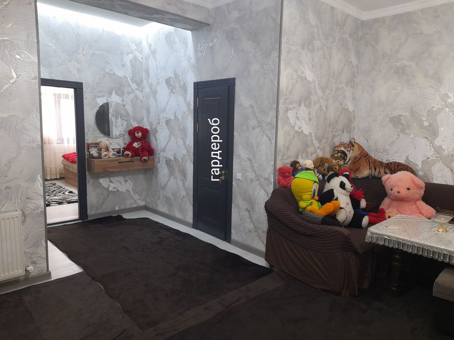 Квартира сотилади этаж 1