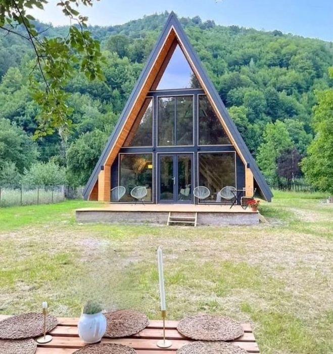 Casa A frame din lemn