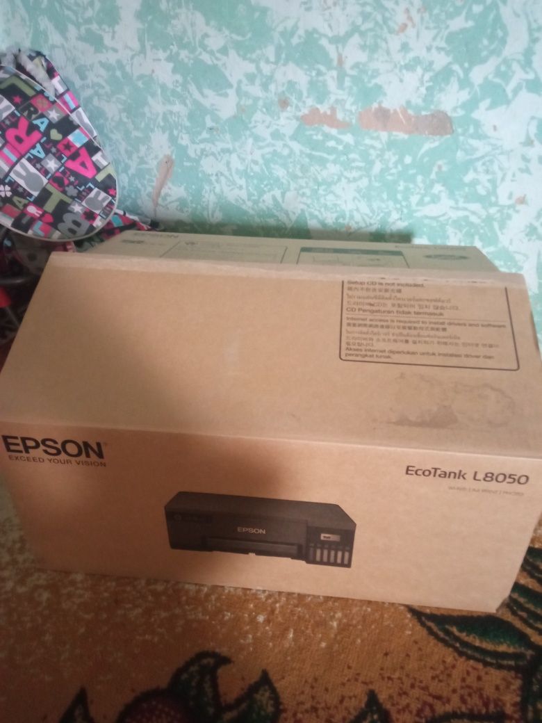 Epson ecotank L8050 yangi ishlatilmagan