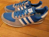 Adidas оригинални маратонки 44 размер