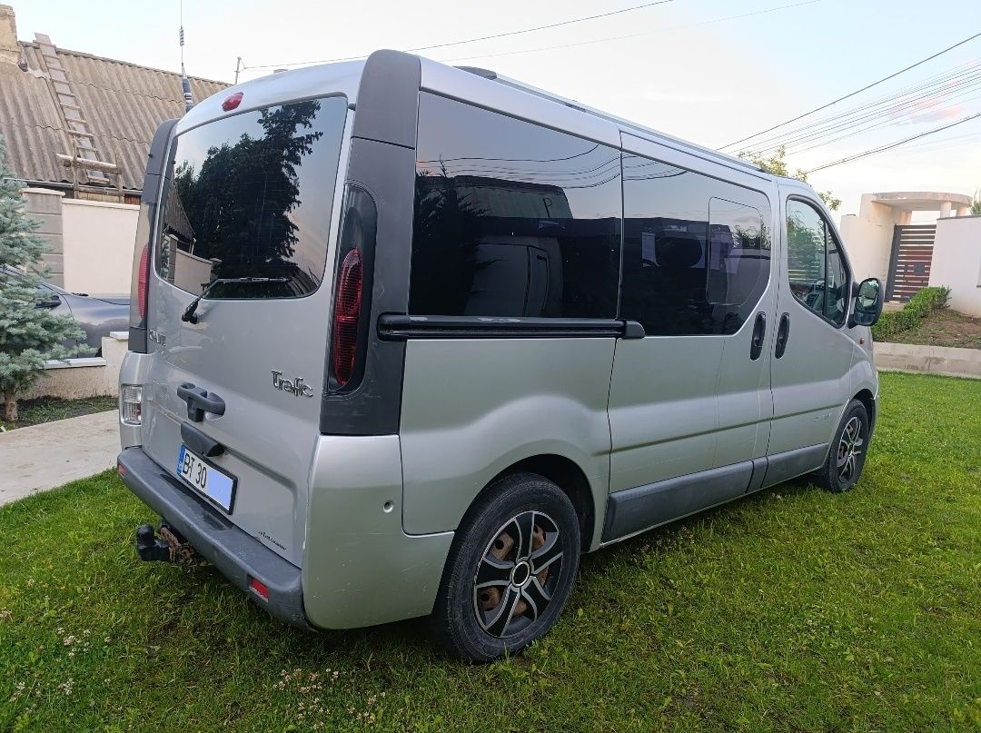Renault Trafic , 2004, 7 locuri,