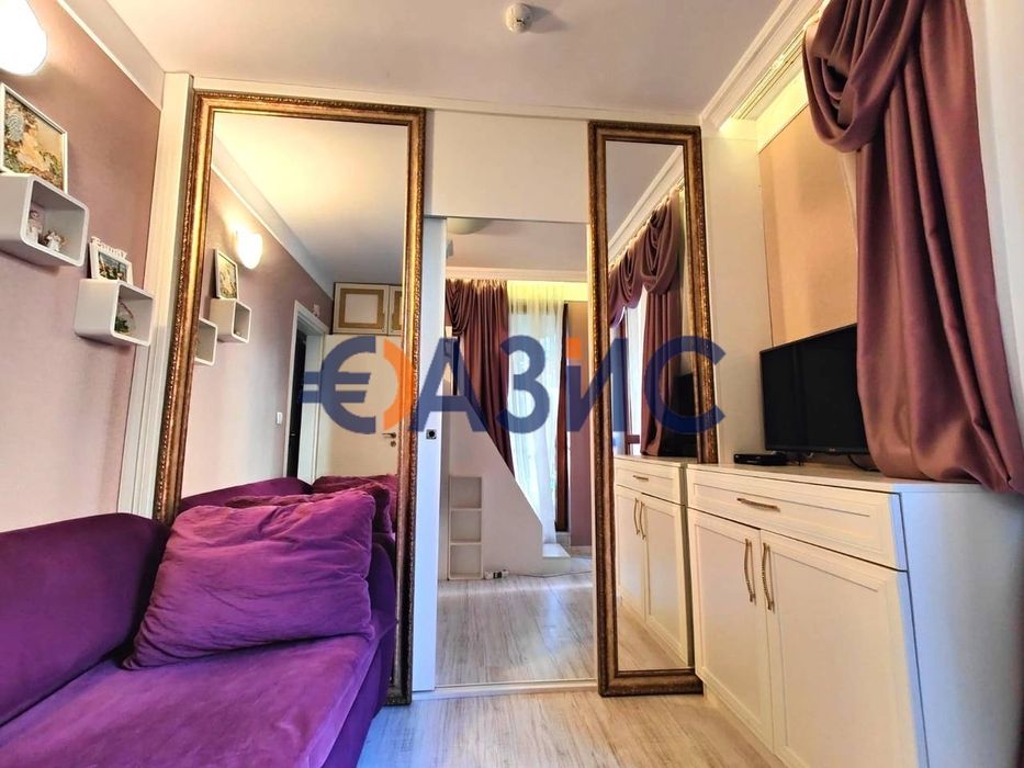 Продава се Двустаен апартамент в к.к. Слънчев бряг - 64 кв.м за 1438 €/кв.м - Снимка #5