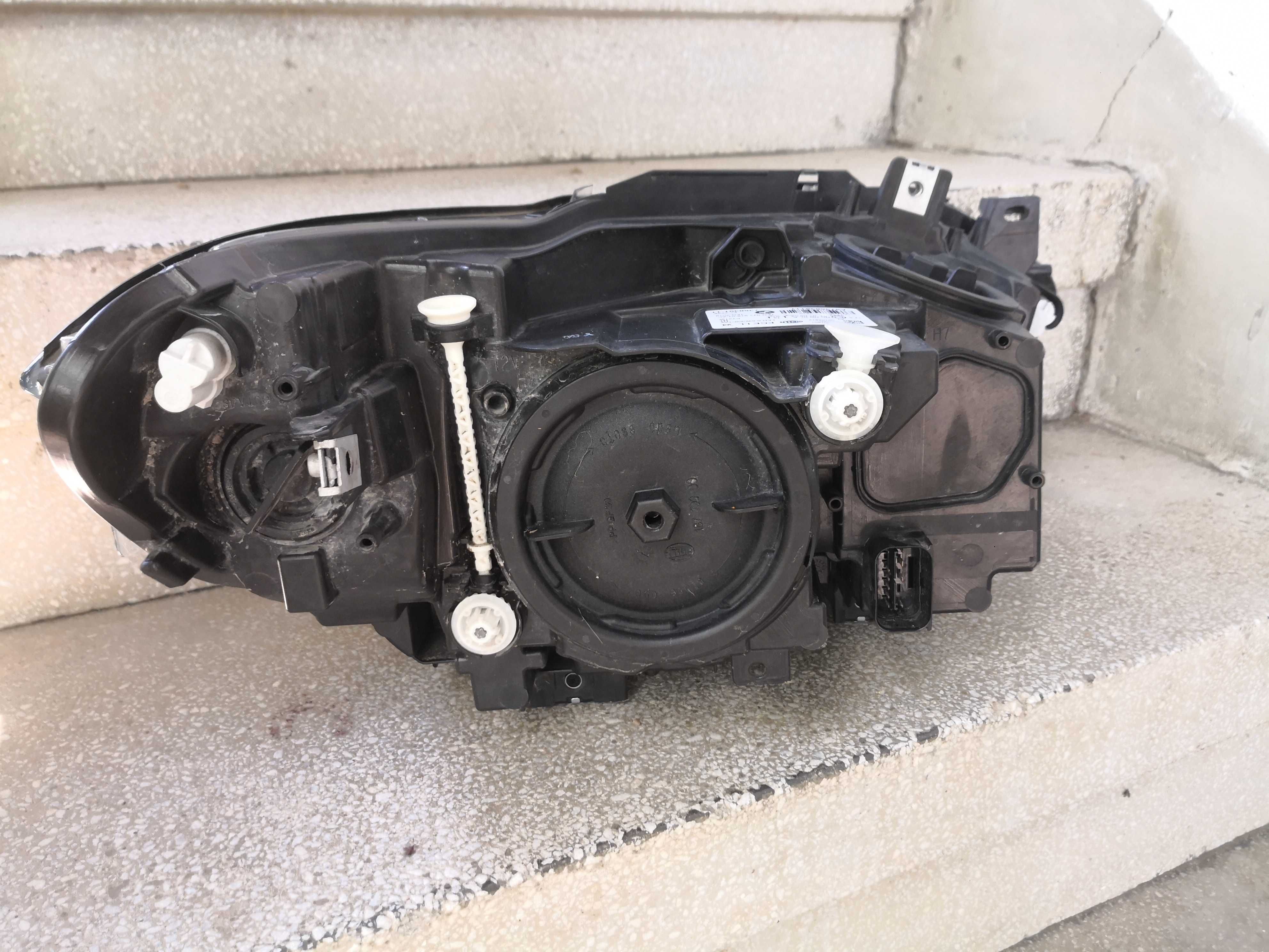 Фар BMW 1 F20 LED Face Ляв/Фар БМВ Ф20/Фар BMW F20 Оригинален