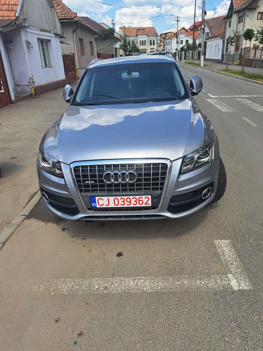Vând Audi Q5 motor 3mii an fabricație 2012