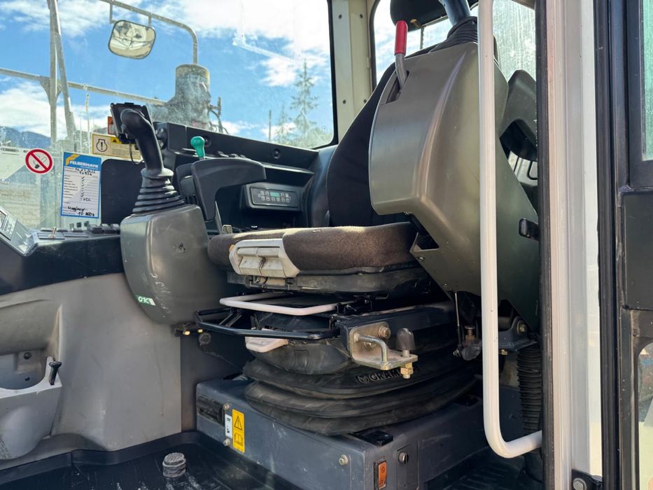 Excavator Takeuchi TB 2150 an 2017