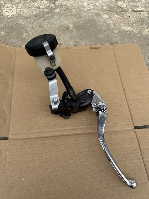 Предна спирачна помпа Нисин 17.5мм