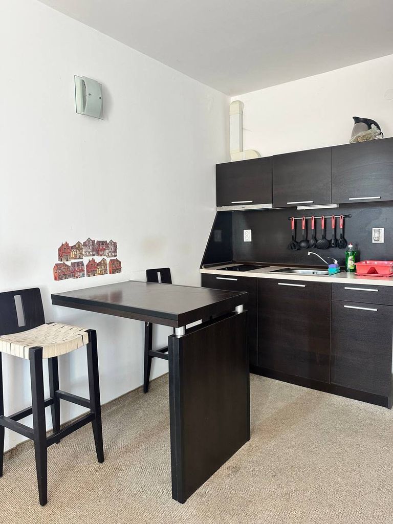 Продава се Едностаен апартамент в Бургас, Сарафово - 40 кв.м за 1425 €/кв.м - Снимка #1