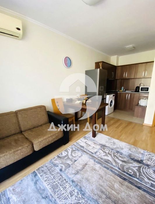 Продава се Двустаен апартамент в к.к. Слънчев бряг - 63 кв.м за 1127 €/кв.м - Снимка #2