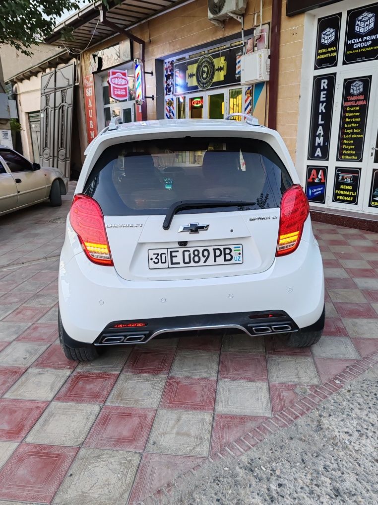 Spark sotiladi srochni