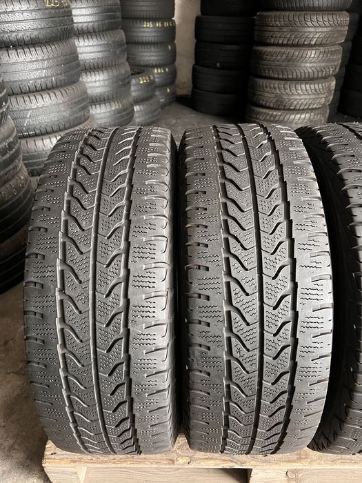 4 anvelope iarna 235/65/16 C , GoodYear , DOT 2023