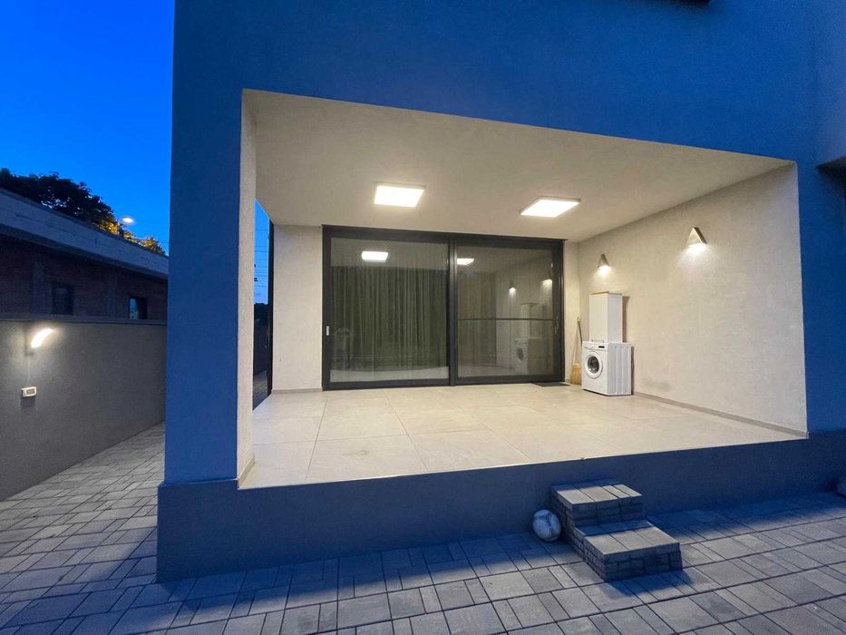 Ofer spre inchiriere casa P+1E in Timisoara, zona Lipovei, 198 mp