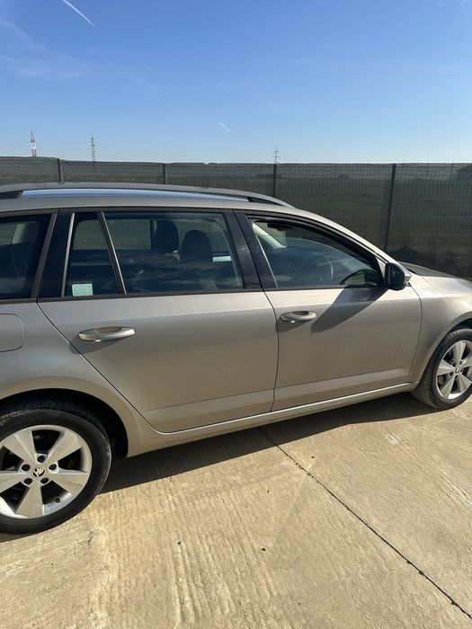 Usa stanga dreapta fata spate skoda octavia 3 break