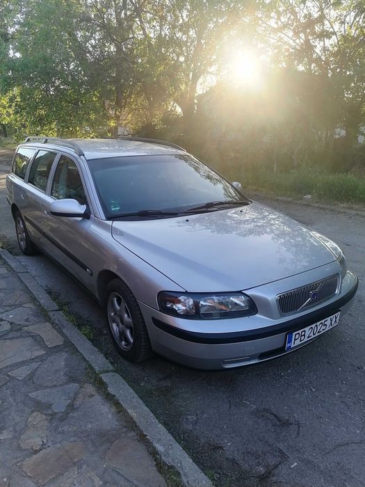 Волво В70 Сив 2001
