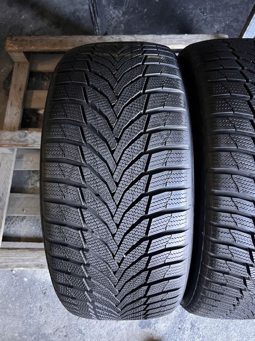 2 anvelope iarna ca NOI 255/45/18 , Nexen , DOT 2021 , 7.8 mm