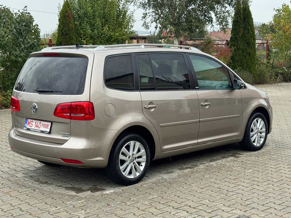VW Touran - 2012 - 2.0 TDI - Euro5 - 7 locuri - model Style - RateFixe