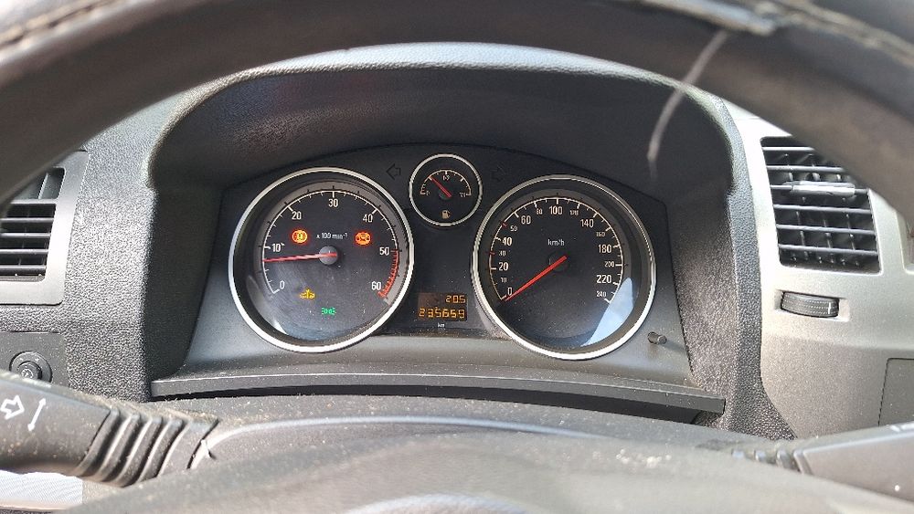 Opel Zafira B 1.9TDI 120kc.