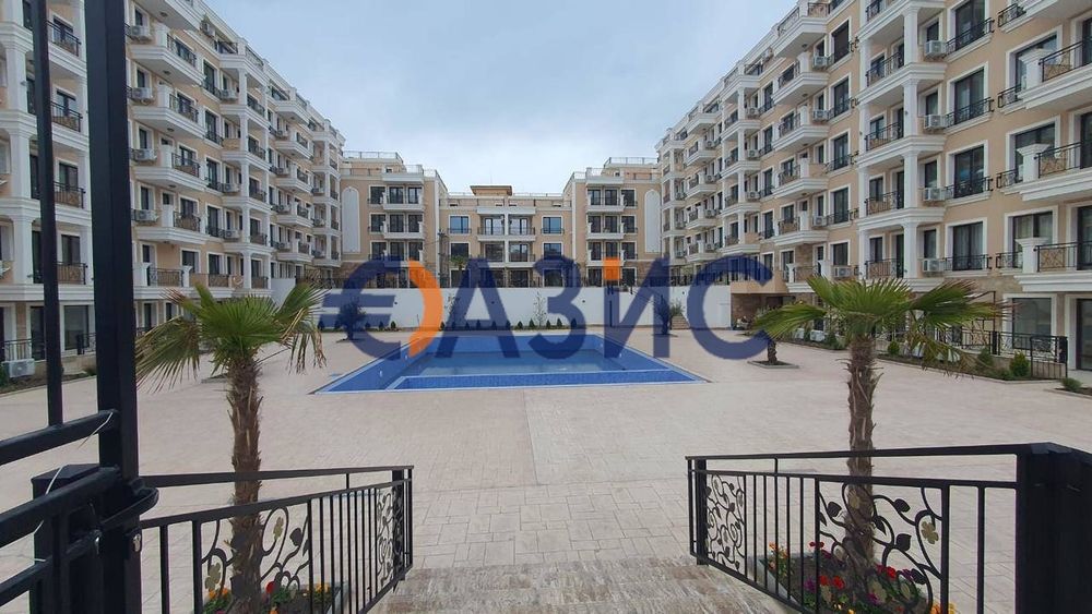 2-стаен апартамент на 4-ти етаж, комплекс Емпериум-1, Свети Влас,