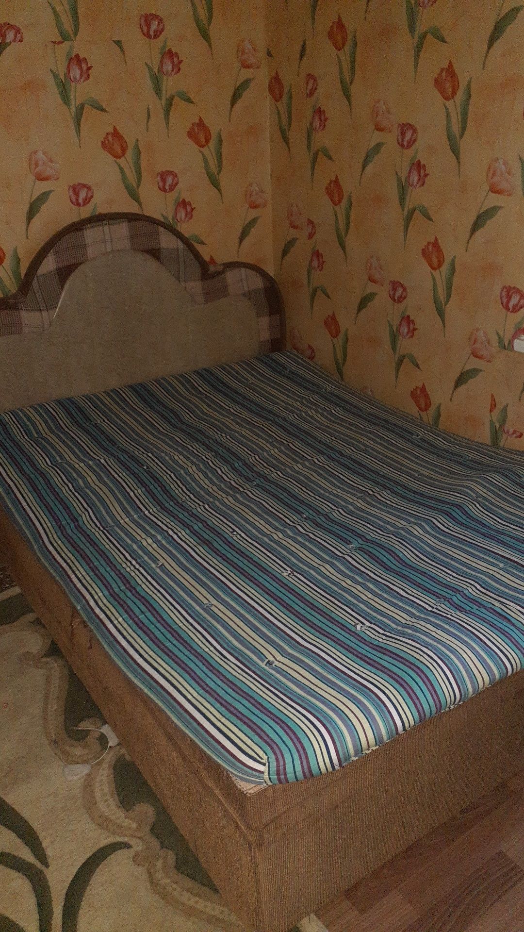 Мебель разная цены разные