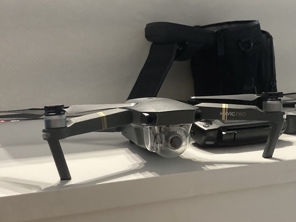 DJI mavic pro fly more combo