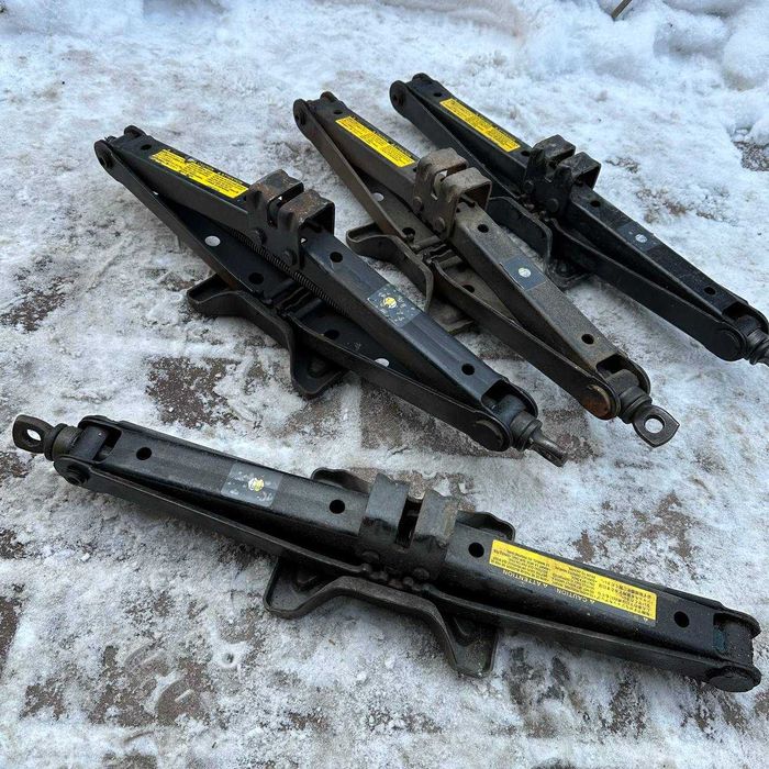 домкрат высокий от кроссовера