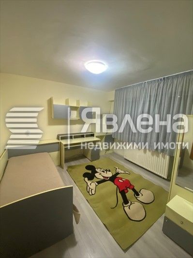 Дава се под наем Тристаен апартамент в Благоевград, Струмско - 60 кв.м за 230 € - Снимка #4