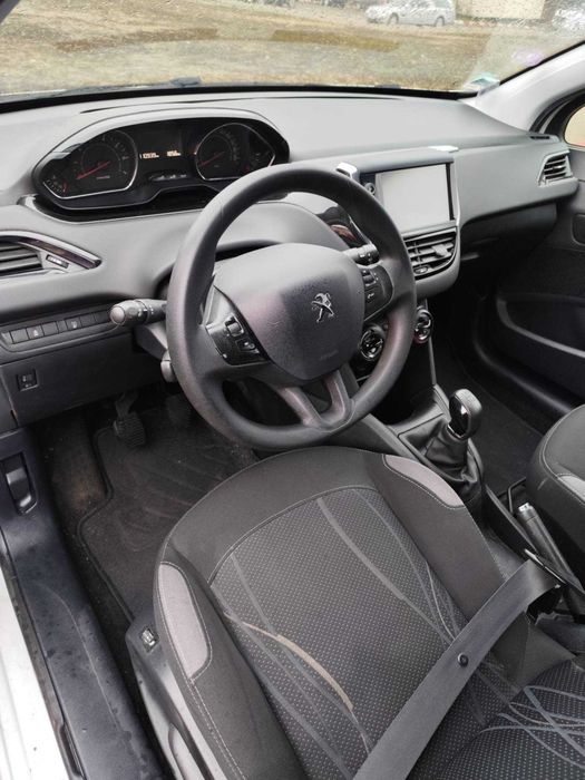 Peugeot 208...2014