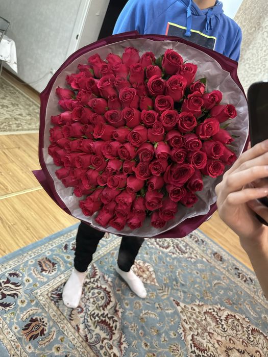 Цветы, розы 101 штук