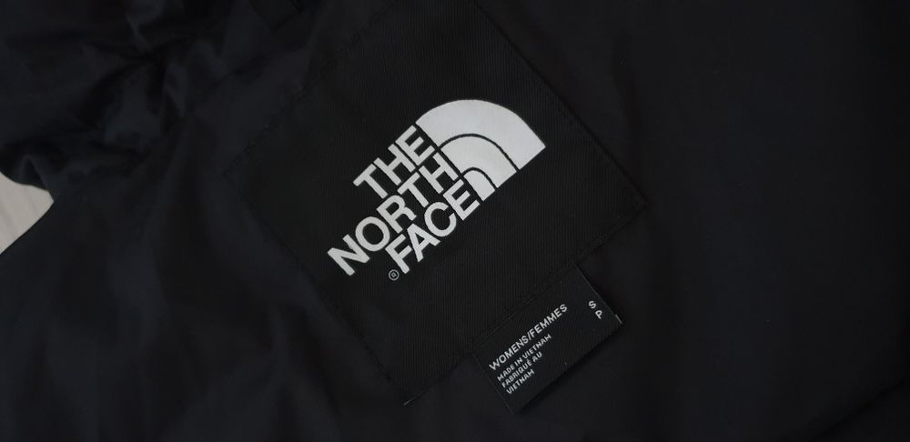 The North Face Nuptse 700 Down Parka / S НОВО! ОРИГИНАЛ! Дамско Яке