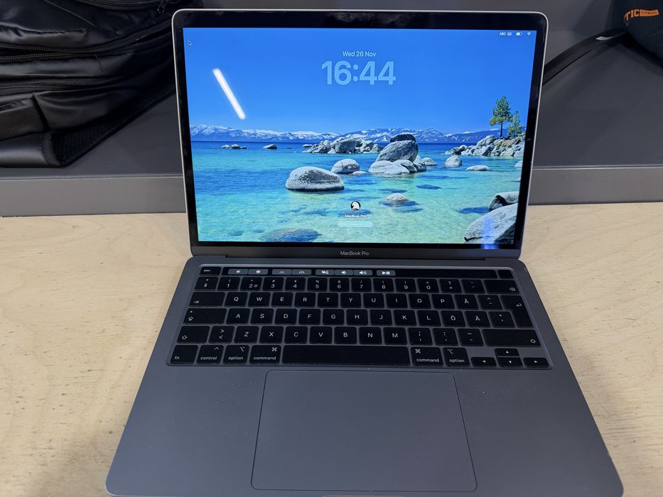 Macbook Pro 13inch 2020g.