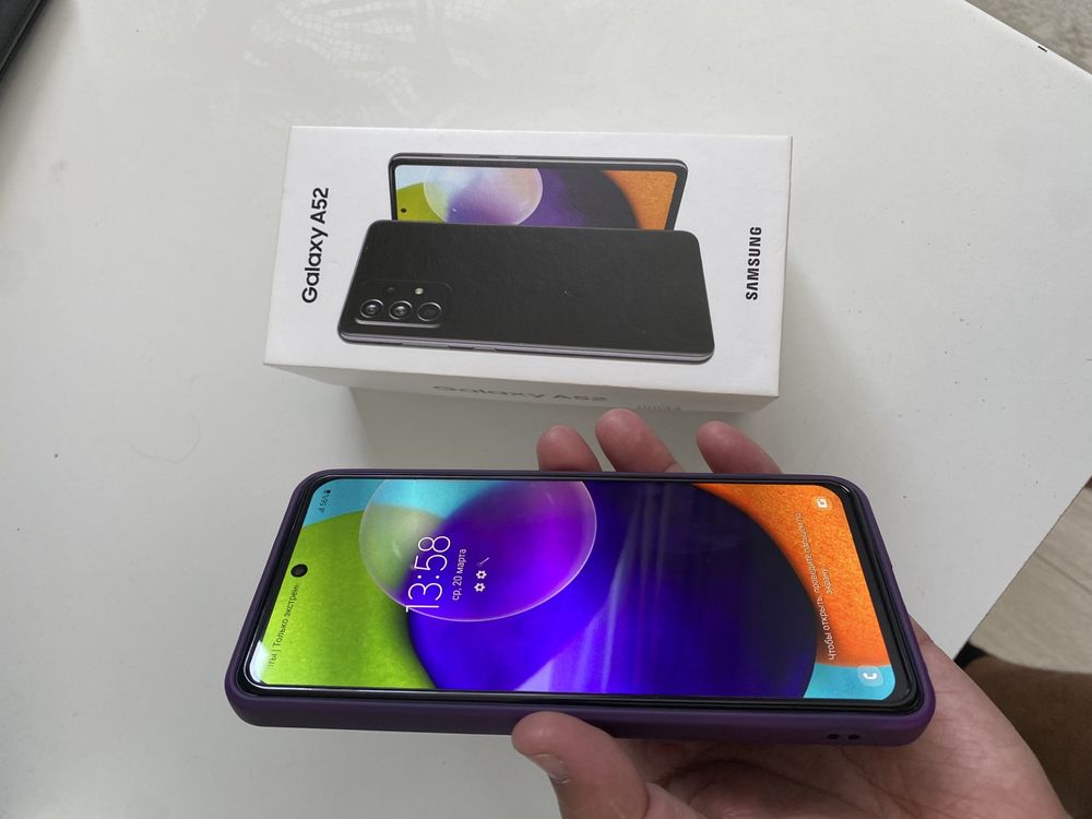 Смартфон Samsung Galaxy A52 6 ГБ/128 ГБ черный