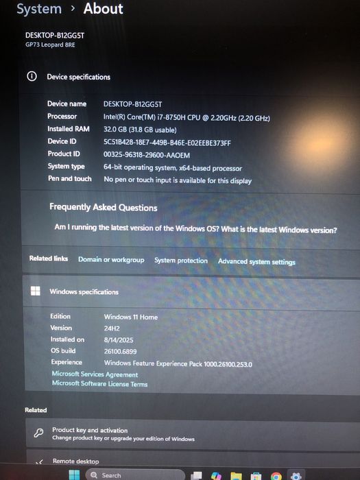 Лаптоп MSI Leopard 8RE