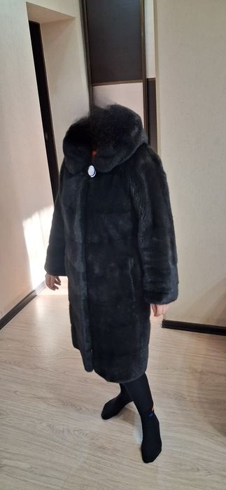 Продоется норковая шуба