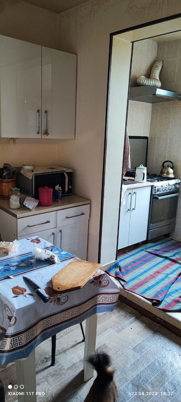 Мирзо Улугбек массив ттз 1  .  3/3/4 балкон 1.5*6