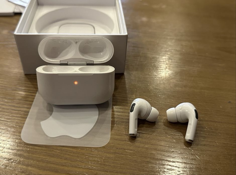 Apple AirPods Pro 2 (оригинал)