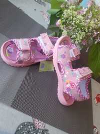 Розови сандали от хиполенд